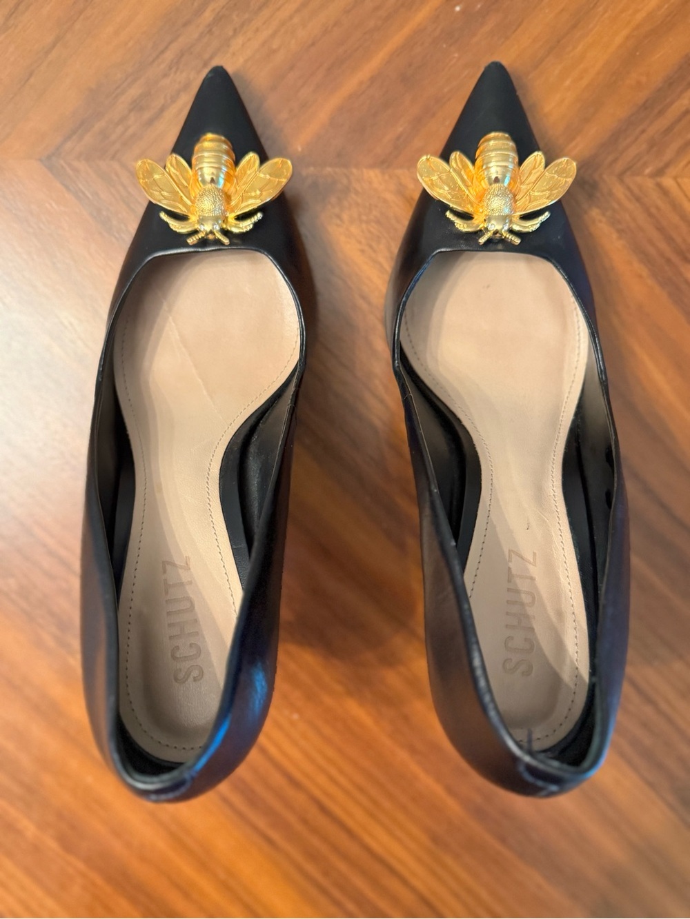 Schutz Black Leather Gold Embellished Pointed Toe Pumps Heels US 8 - Picture 10 of 16